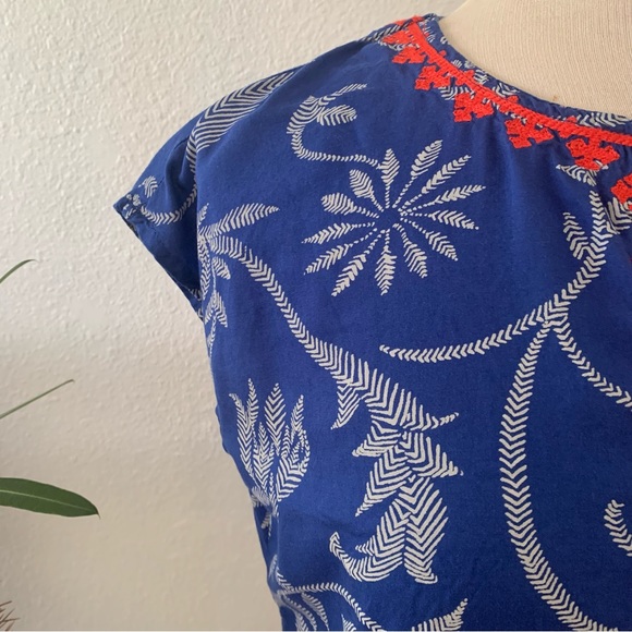 Irving & Fine Vibrant blue top with white floral print and red embroidery - Picture 3 of 9